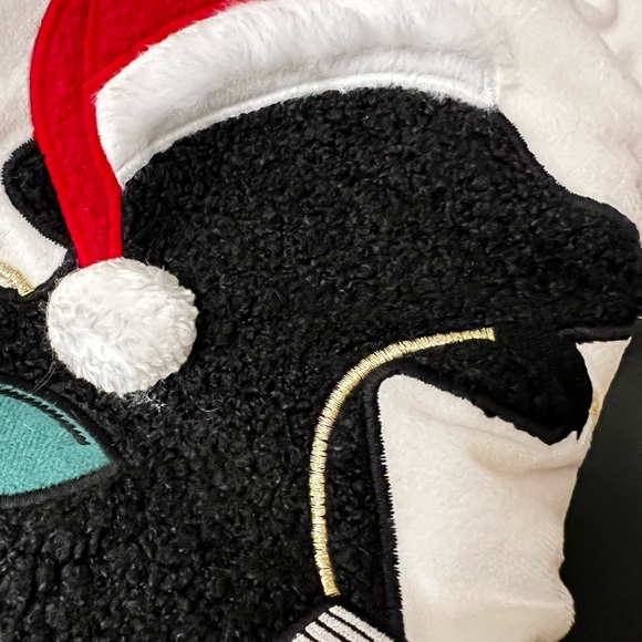 NWT Christmas Flat Coated Retriever Black Lab Dog Tree Skirt - Picture 3 of 3